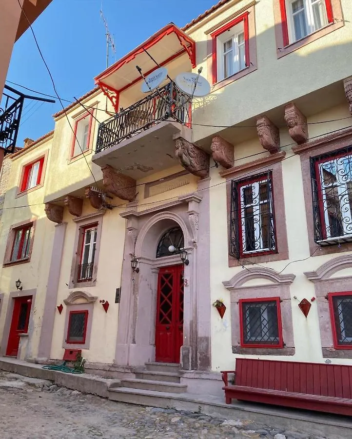 Cunda Bebekli Pansiyon Ayvalik Apartment